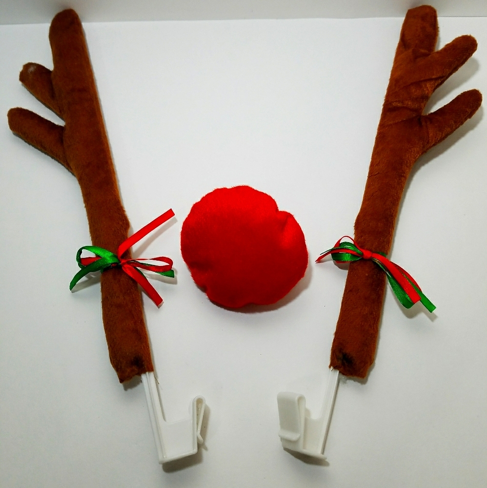 Nifty Rudolph Car Decor Kit